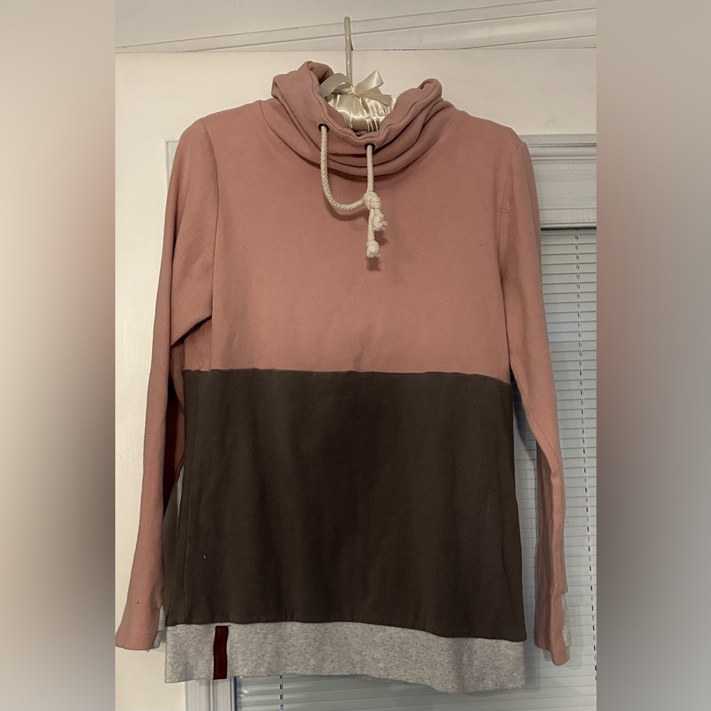 Warm sweatshirt